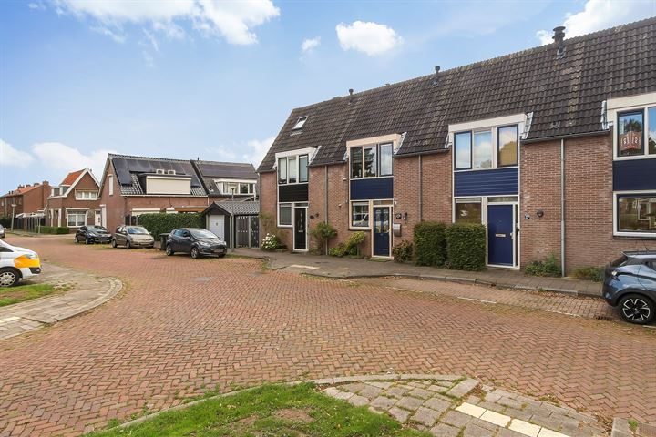 View photo 40 of Couperusstraat 27-E