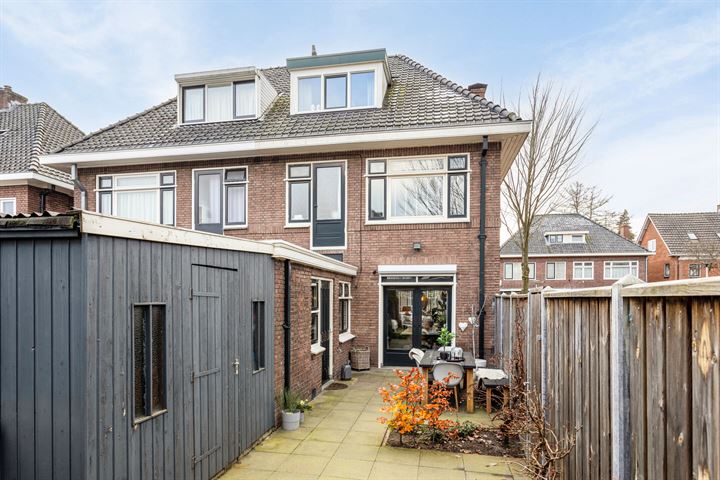 Bekijk foto 36 van Tegalstraat 19