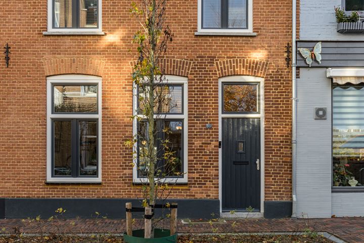 Bekijk foto 9 van Grotestraat 80