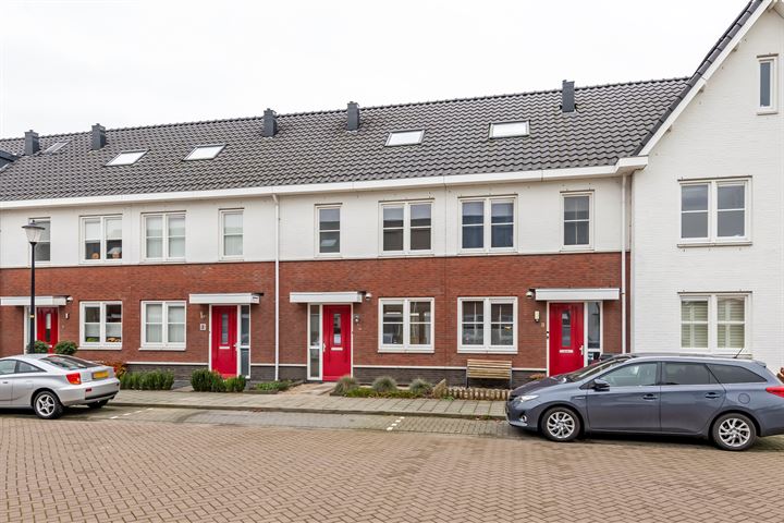 View photo 25 of Riek van Haarenstraat 5