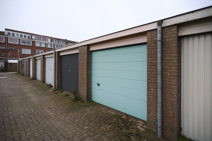 Bekijk foto 35 van Broekermeerstraat 83