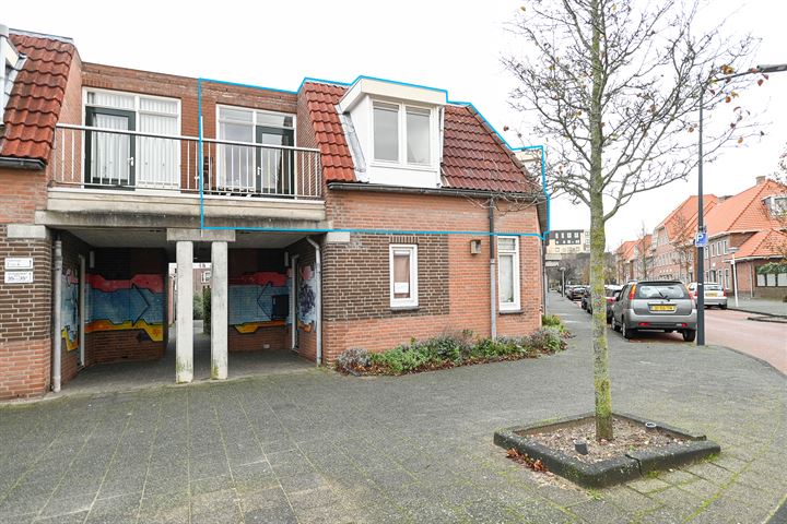 Bekijk foto 2 van Parkstraat 2