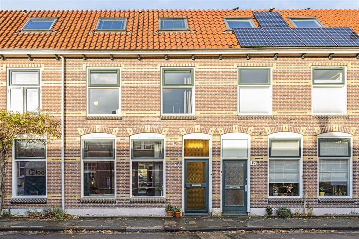 Bekijk foto 1 van Tulpstraat 15