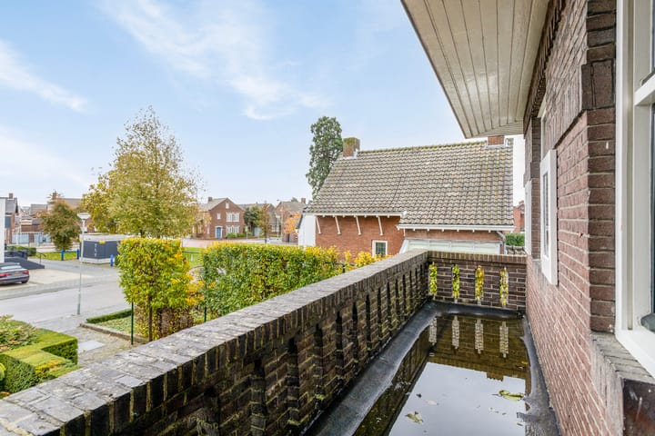 Photo 35 of Pastoor-Janssenstraat 3