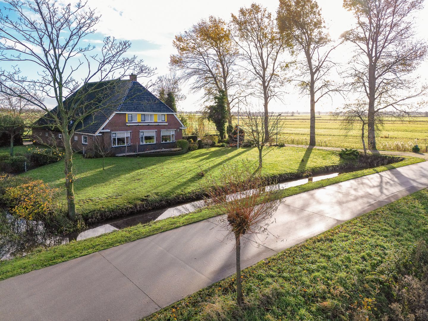 Foto 5 van Miedwei 52