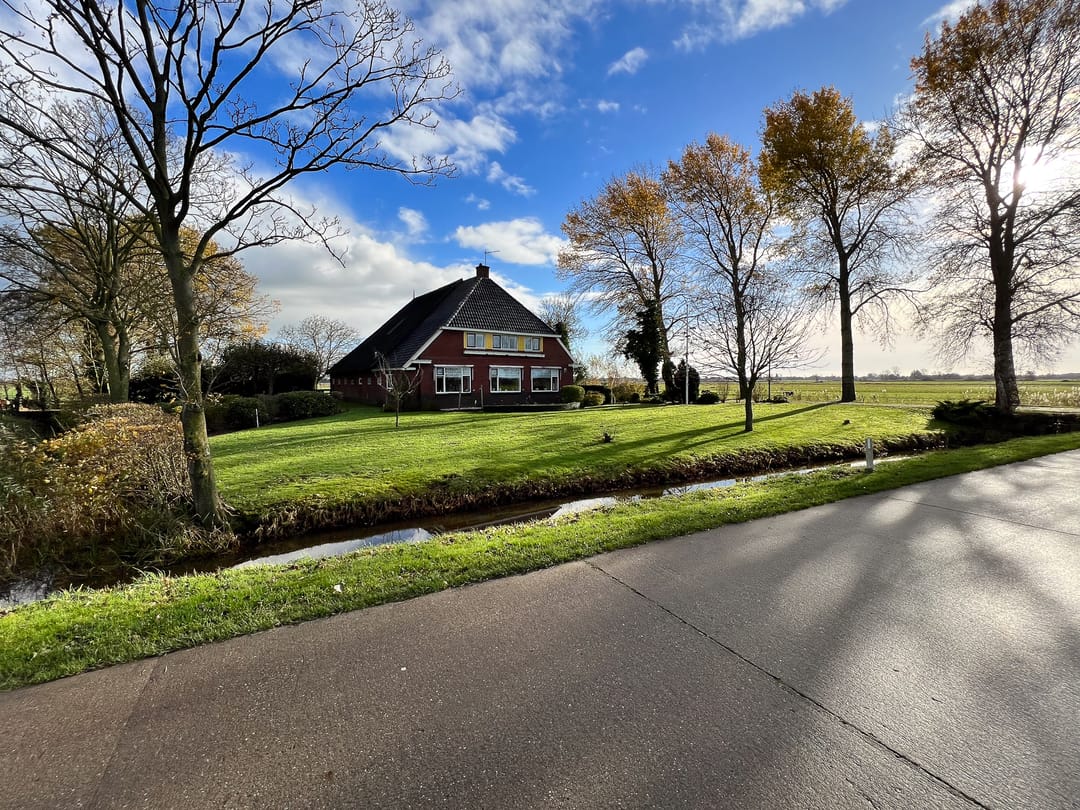 Foto 7 van Miedwei 52