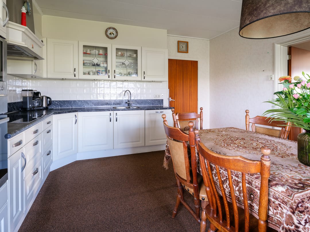 Foto 17 van Miedwei 52