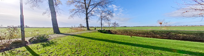 View 360° photo of Achtertuin of Miedwei 52