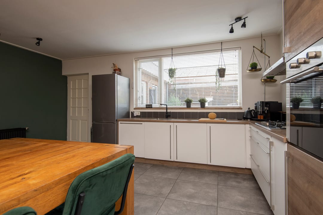 Photo 8 of Ambachtstraat 14