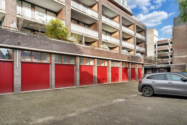 Bekijk foto 32 van St. Jacobstraat 23-B