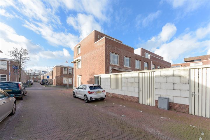 Bekijk foto 4 van Flakkeesestraat 69