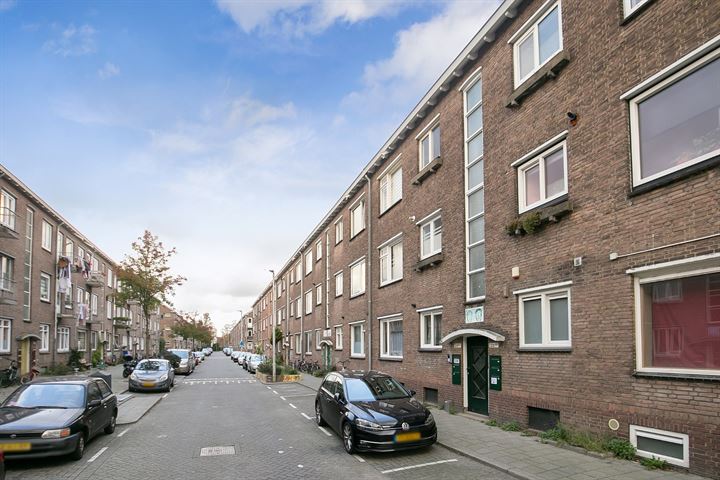 Bekijk foto 1 van Klaverstraat 126-C