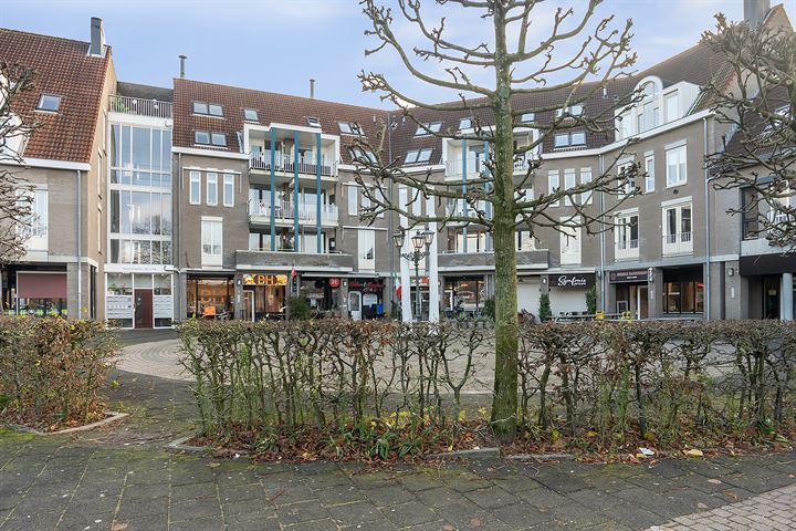 View photo 33 of Harmonieplein 67