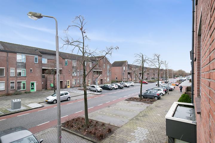 Bekijk foto 25 van Overlanderstraat 487