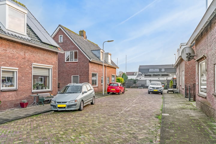 Bekijk foto 30 van Gloeiende Spijker 4