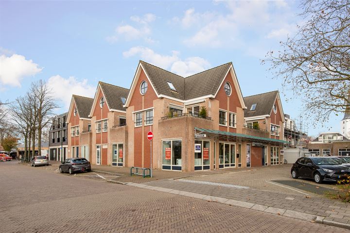 View photo 34 of Van Aostastraat 9