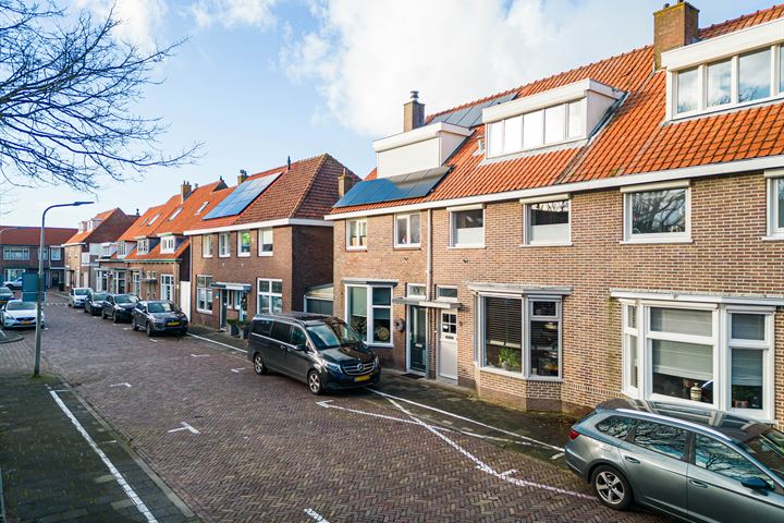 Bekijk foto 42 van De Waal Malefijtstraat 18