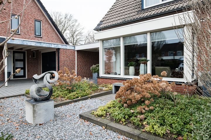 Bekijk foto 53 van Spreeuwstraat 48