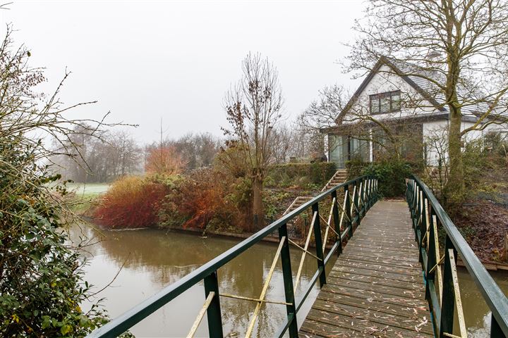 Bekijk foto 31 van Kerkdwarsweg 11