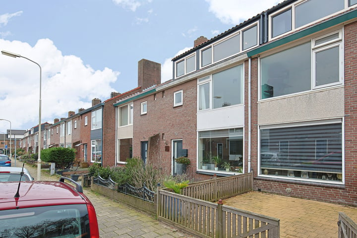 Bekijk foto 3 van Peelstraat 28