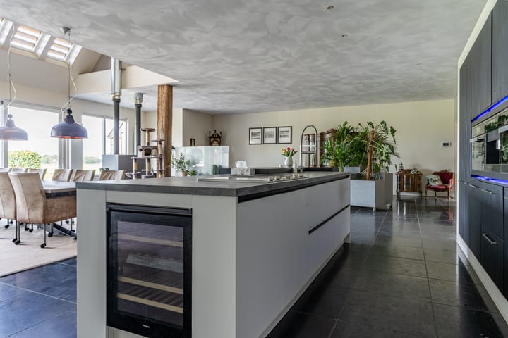 Foto 18 van Van Sminiaweg 9