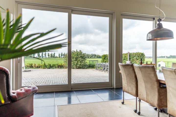 Foto 24 van Van Sminiaweg 9