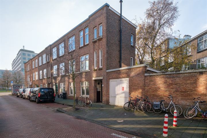 Bekijk foto 3 van Johannes Camphuijsstraat 235