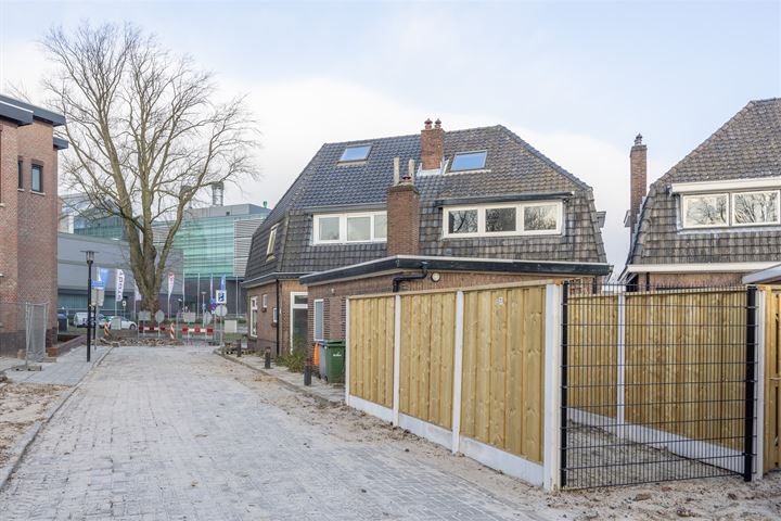 View photo 34 of Willem de Clercqstraat 9