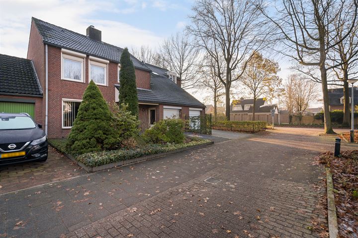 Bekijk foto 47 van Voorburcht 4