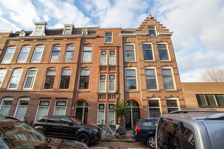 Bekijk foto 77 van Hollanderstraat 87