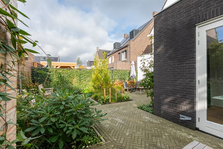 View photo 32 of Gestelsestraat 19