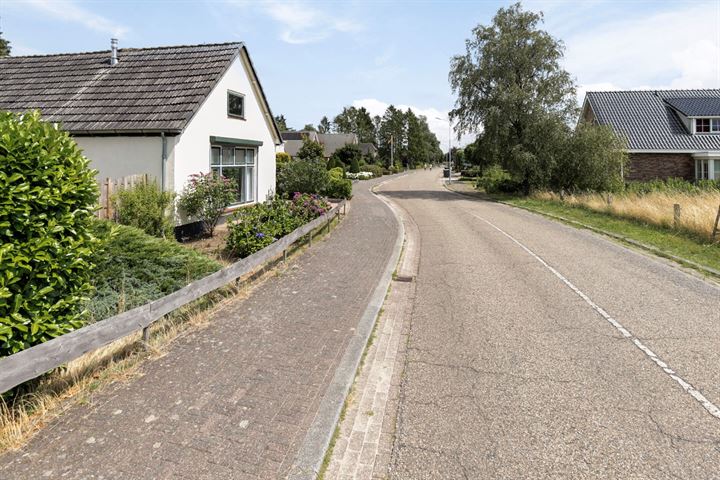 View photo 33 of Nachtegaalweg 3