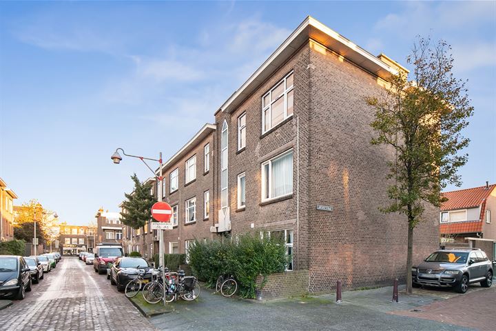 Bekijk foto 38 van Bussumsestraat 30