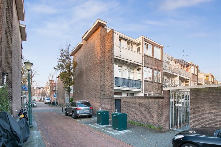 Bekijk foto 39 van Bussumsestraat 30