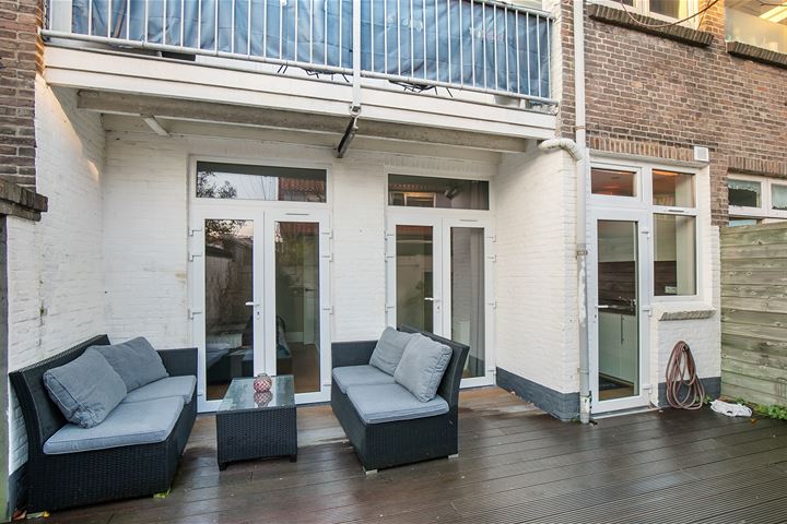 Bekijk foto 36 van Bussumsestraat 30