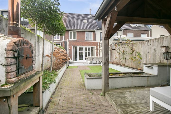 View photo 36 of Vlielandstraat 76