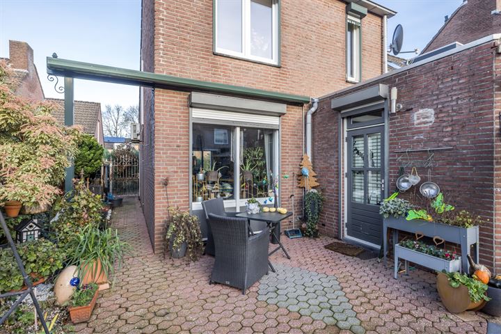 Bekijk foto 30 van Bemelmansstraat 12