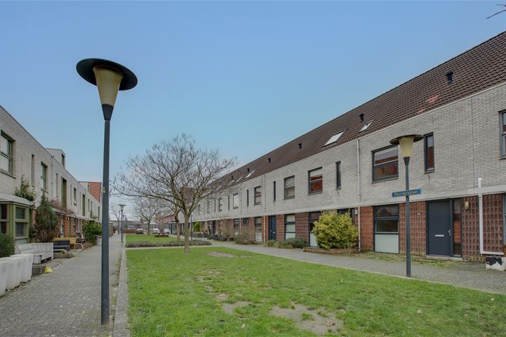 Bekijk foto 35 van Waarderstraat 155