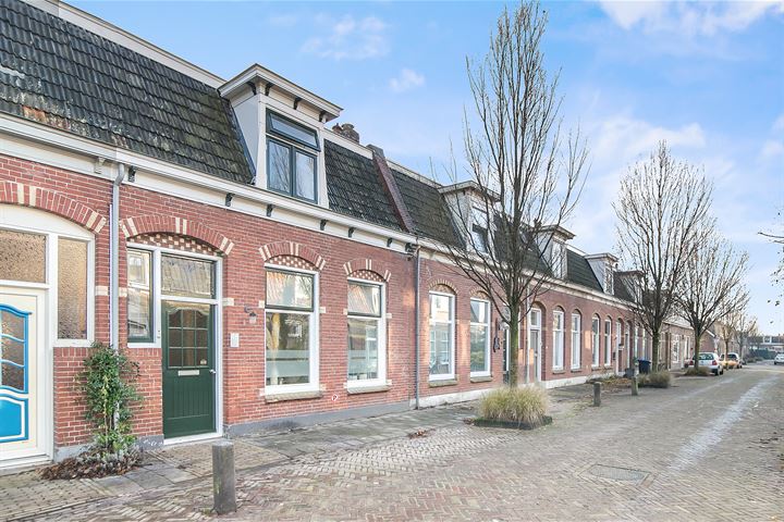 Bekijk foto 4 van 3e Woudstraat 46