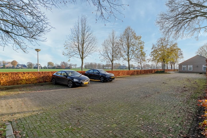 Bekijk foto 46 van Dalvoordeweg 18