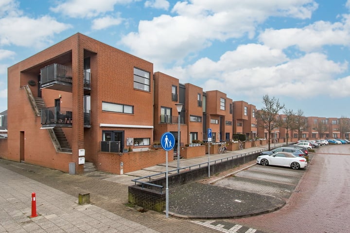 Bekijk foto 2 van Heer Balderikstraat 37