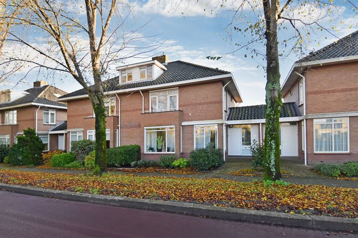 View photo 43 of Vierde Stationsstraat 422