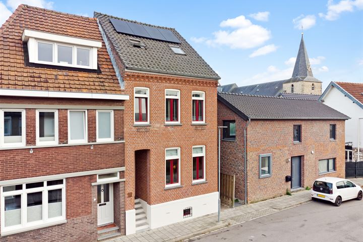 Bekijk foto 26 van Molenbeekstraat 6