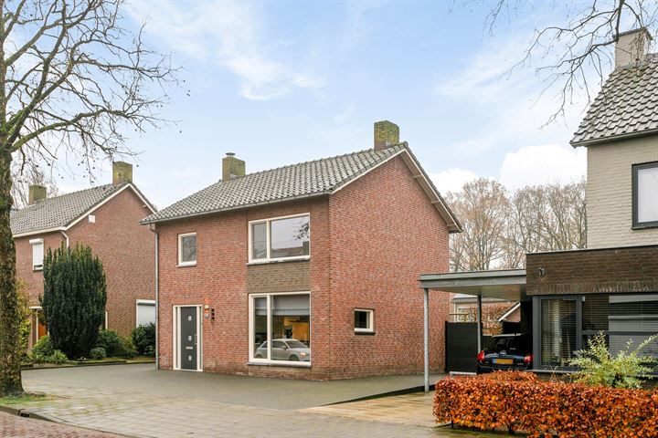 Bekijk foto 39 van Lindenstraat 74