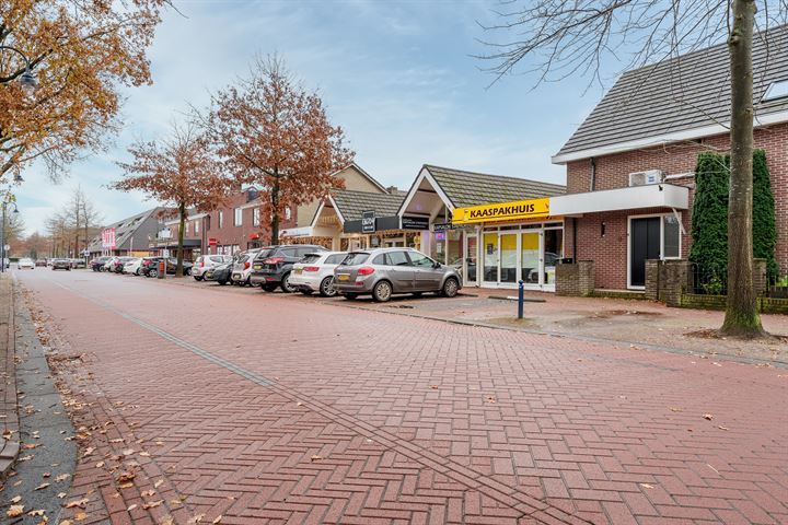 Bekijk foto 44 van Lindenlaan 1