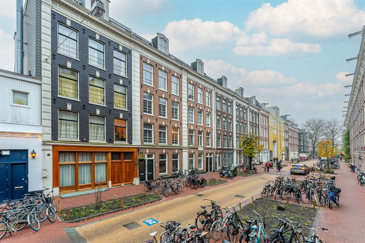 Bekijk foto 41 van Quellijnstraat 78-H