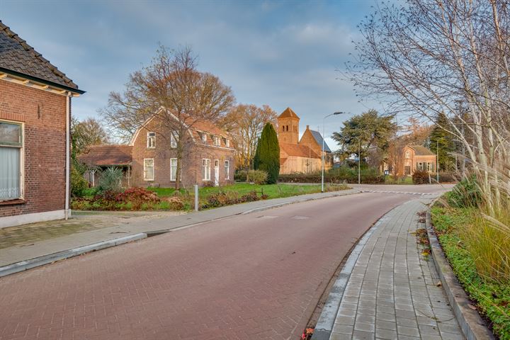 Bekijk foto 36 van Dorpsstraat 29