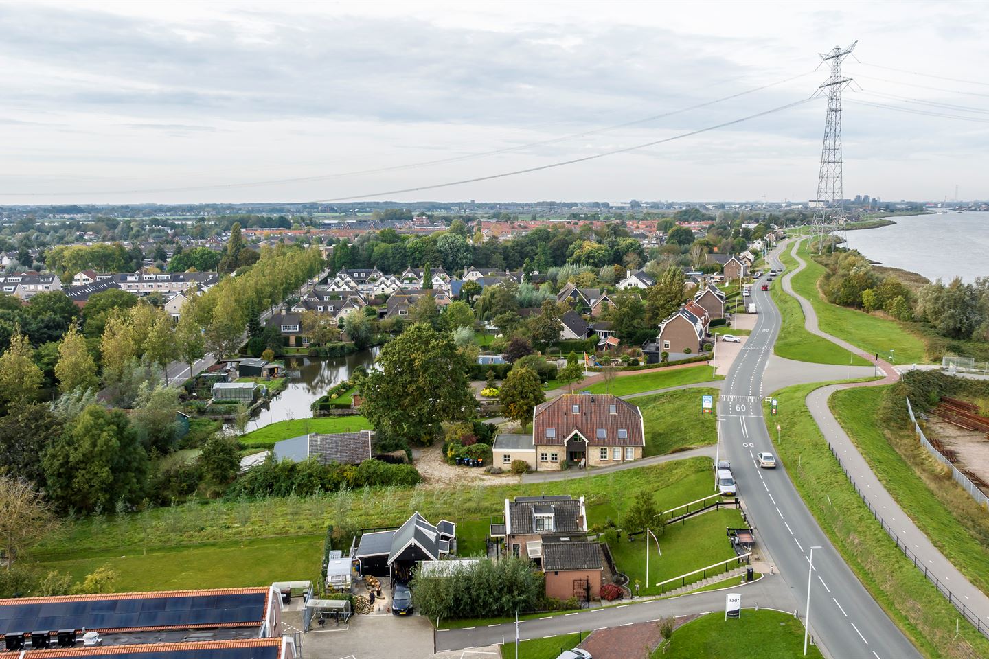 View photo 4 of Lekdijk 315