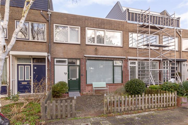 Bekijk foto 2 van Elzenstraat 75