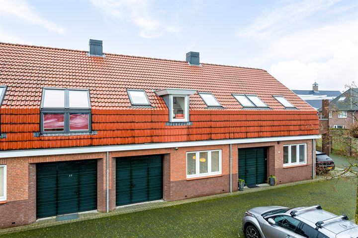 Bekijk foto 32 van Het Roombeekhofje 46